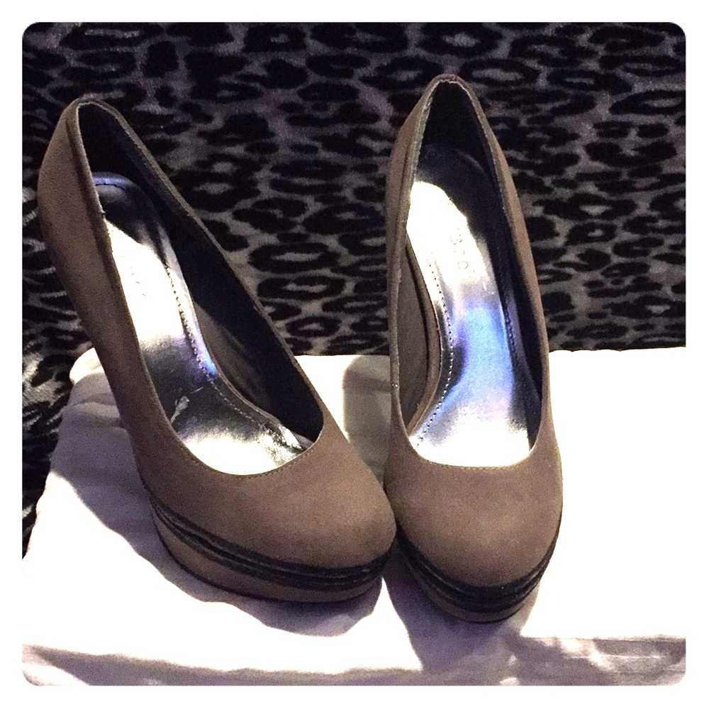 Bamboo Suede Stilettos